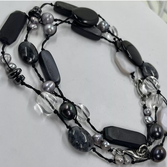 Silpada Vintage Sterling Silver Downtown 
Pearl Hematite Chalcedony Necklace - Picture 7 of 7